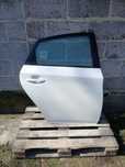 Drzwi prawy tyl prawe tylne Toyota Prius III 3 09-15 kol 070 perla
