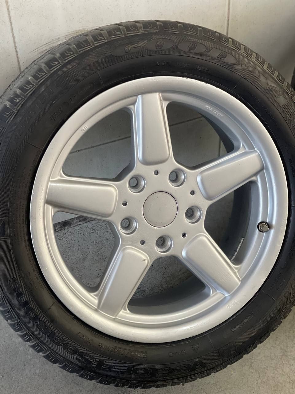 Продам Диски ALUTEC M6 Schnitzer R16 5x120 et42 J7