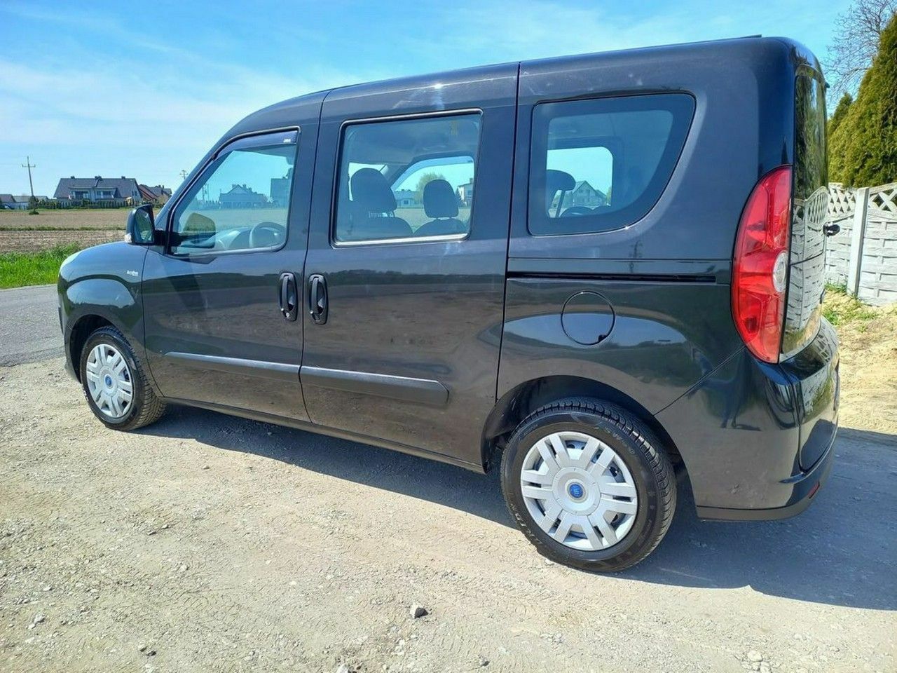 Fiat Doblo 2010 року