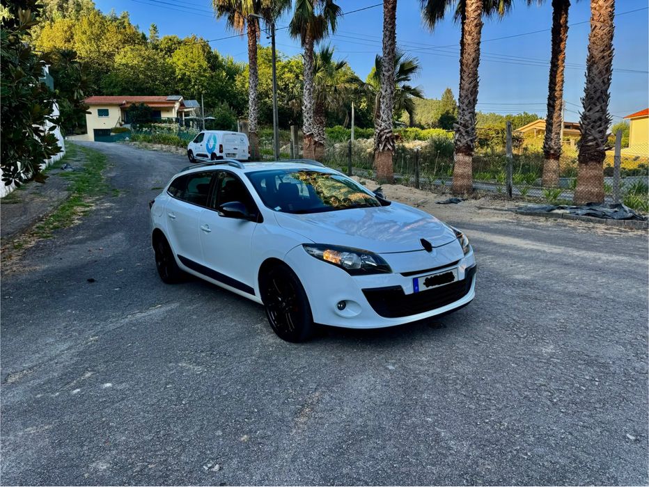 Renault Mégane 1.5 Dci - 12