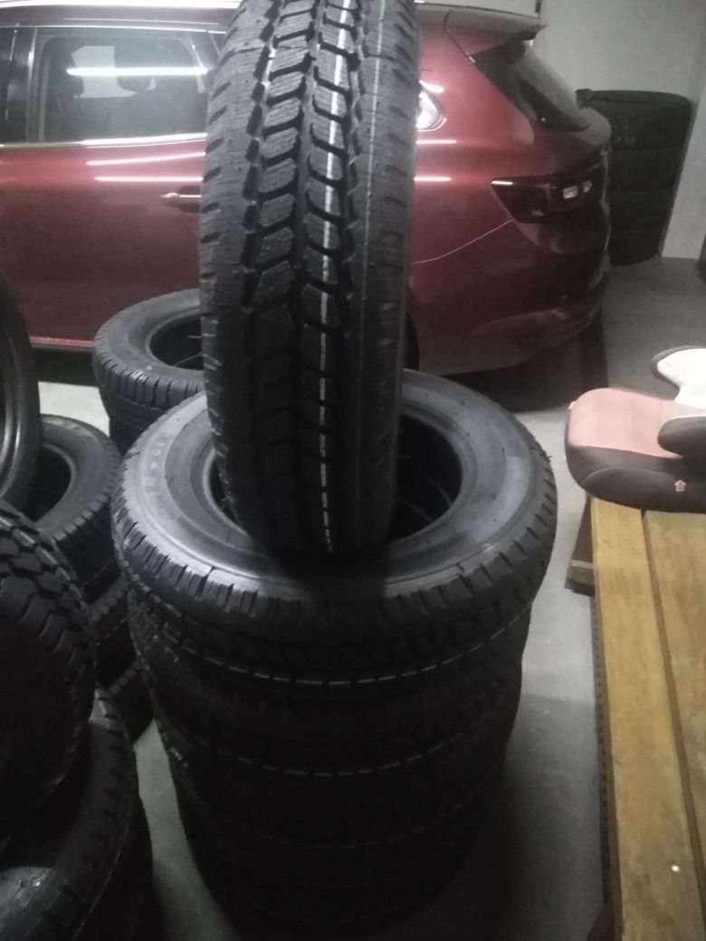 Sprzedam opony nowe zimowe bieżnikowane 195/70/15C