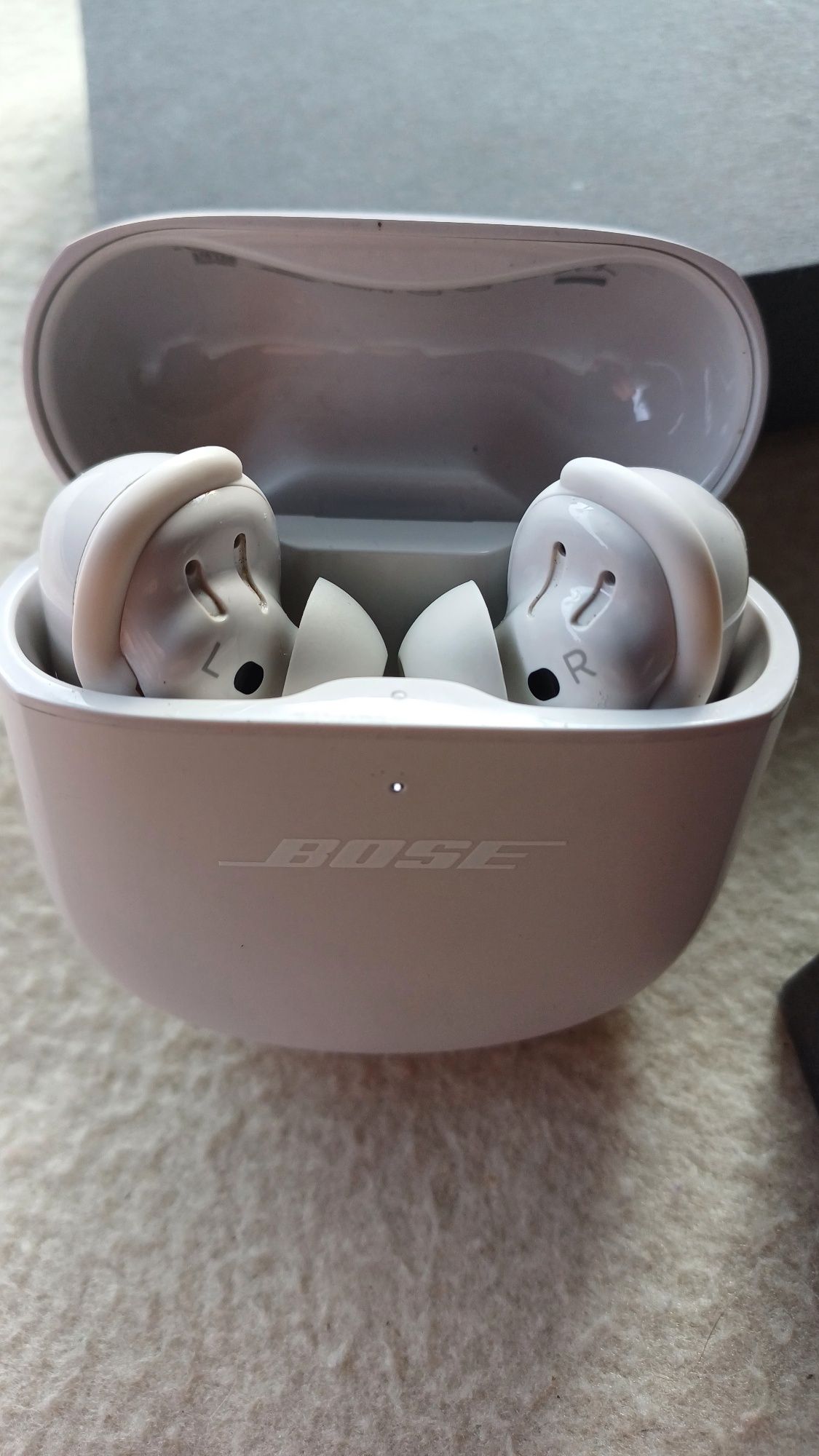 Słuchawki Bose QC Earbuds 2 douszne