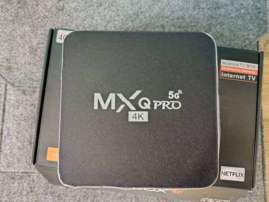 Продам смарт приставку ,4/64 очень шустрая ,не дорого.