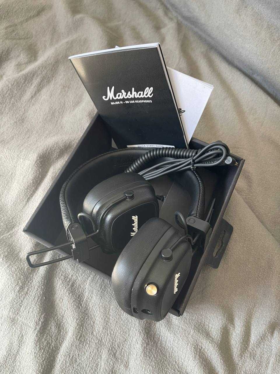 Навушники з мікрофоном Marshall Major IV Black (Стан 10/10)