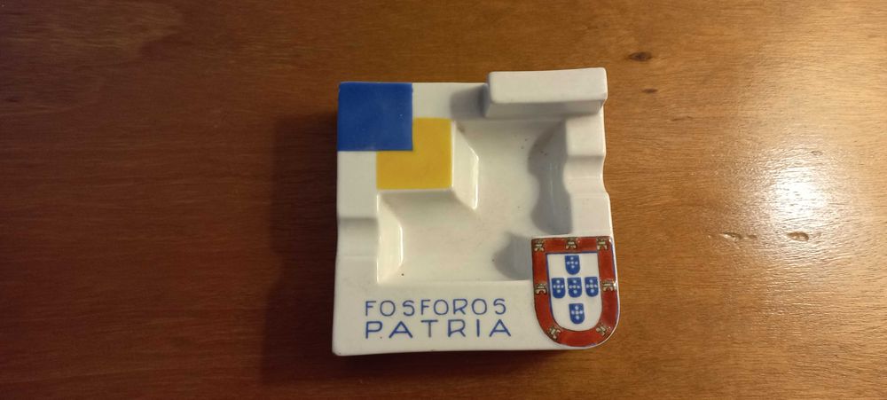 cinzeiro vista alegre fósforos pátria, 1924 / 1947