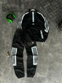 Спортивний костюм Adidas