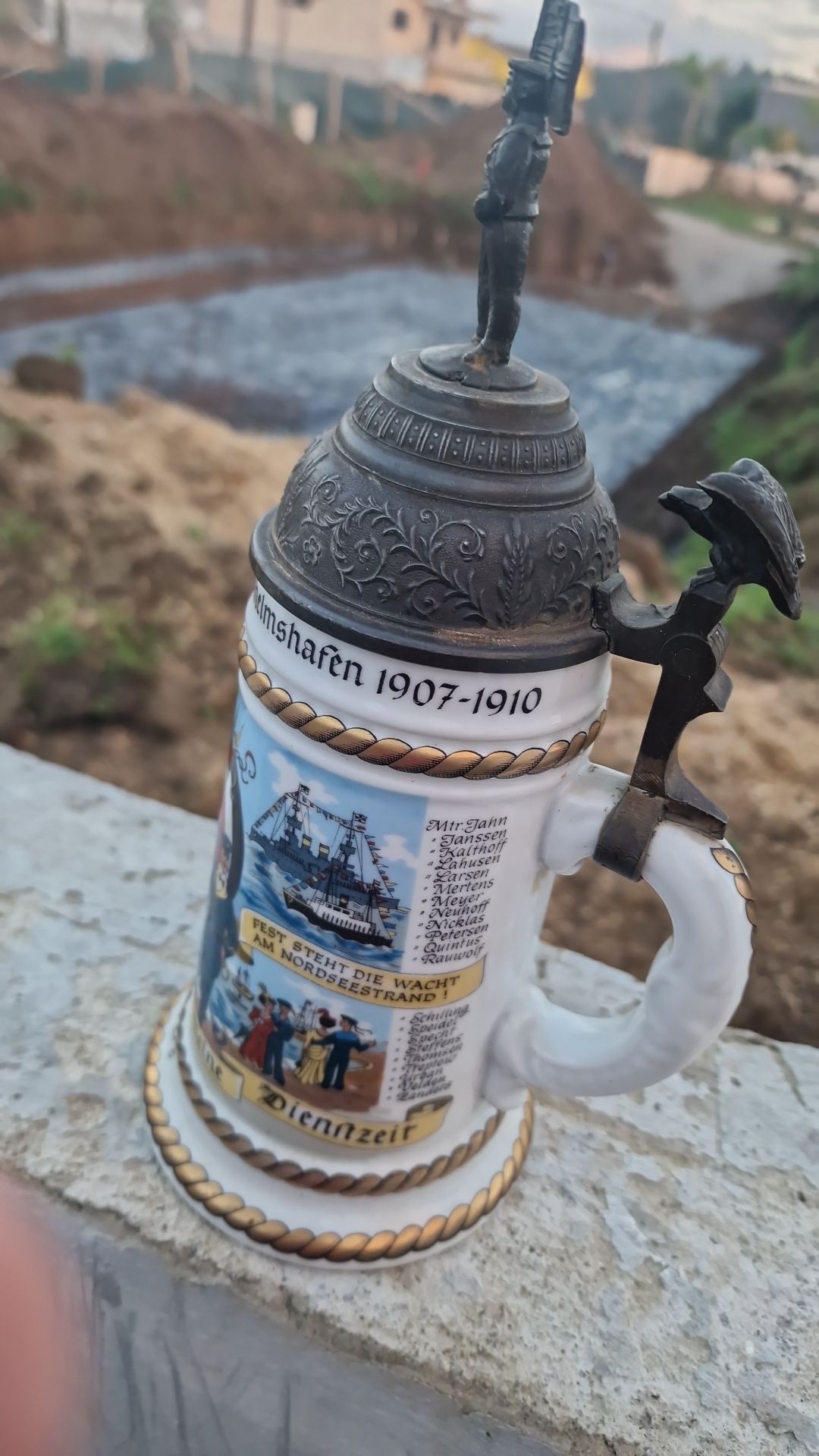 Canecas muito antigas raras aceito ofertas .