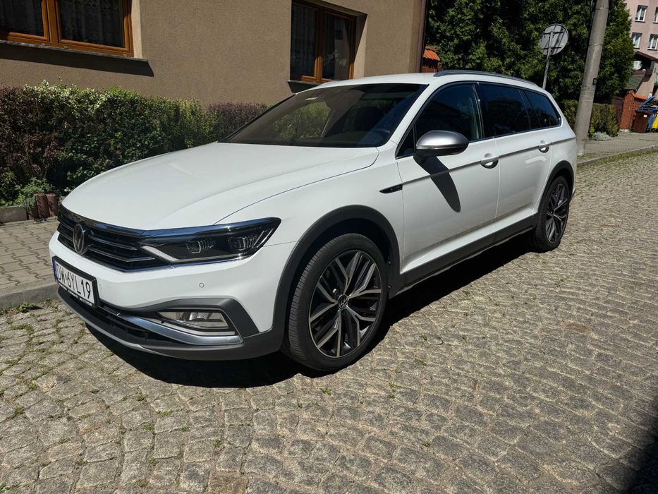 Volkswagen Passat Alltrack 2.0 TSI 280KM DSG 4 Motion 2024 Cesja