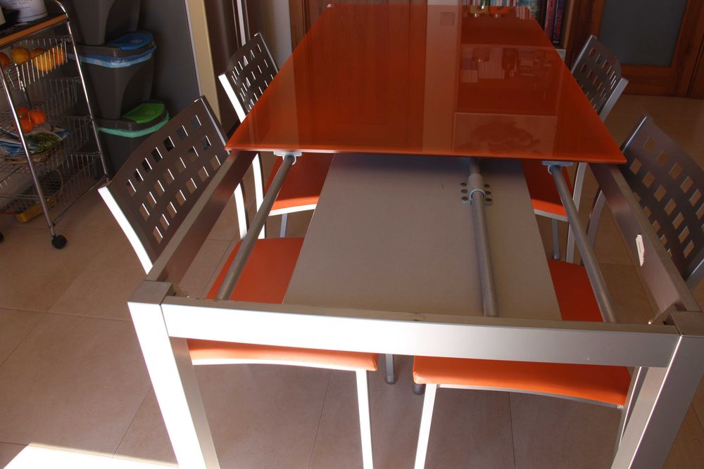 Mesa de cozinha extensível com 4 cadeiras