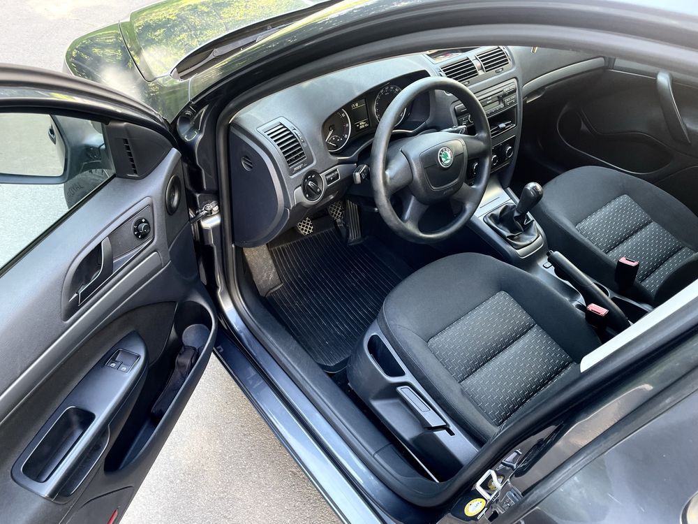 Skoda Octavia a 5 TSI 122 к.с