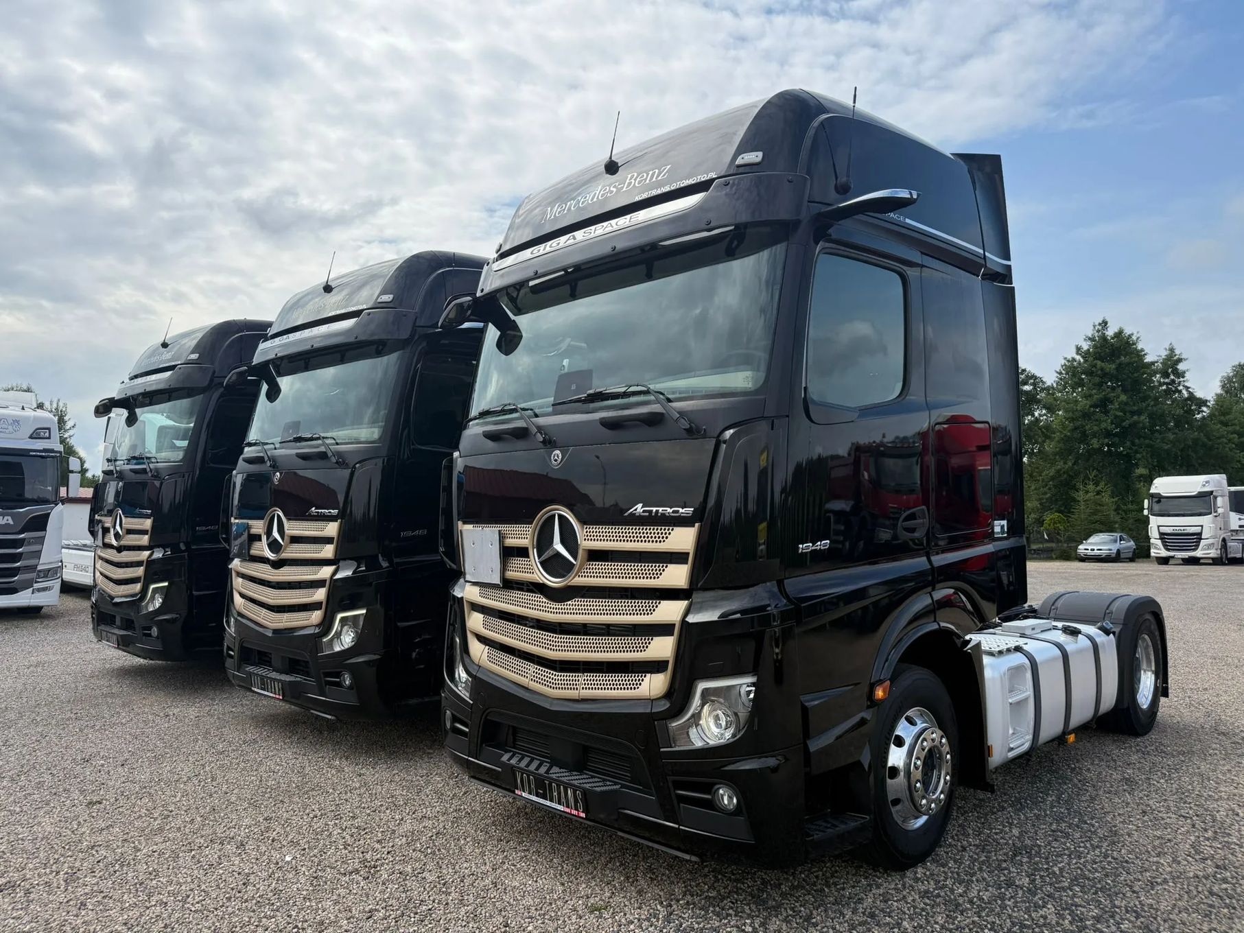 Mercedes-Benz ACTROS 1948 // GIGA SPACE // FULL LED // XENON // KLIMA POSTOJOWA // SALONKA // MIRROR CAM //  ALCOA DURA BRIGHT // RETARDER // Salon Polska // Totalny Unikat //