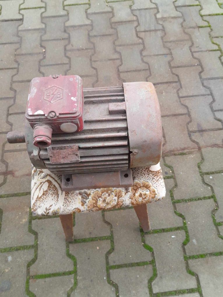 Sprzedam silnik 1,5 KW