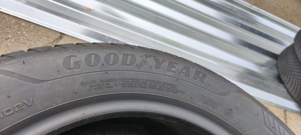 Автошины 225/55r18 резина Goodyear шины зимние