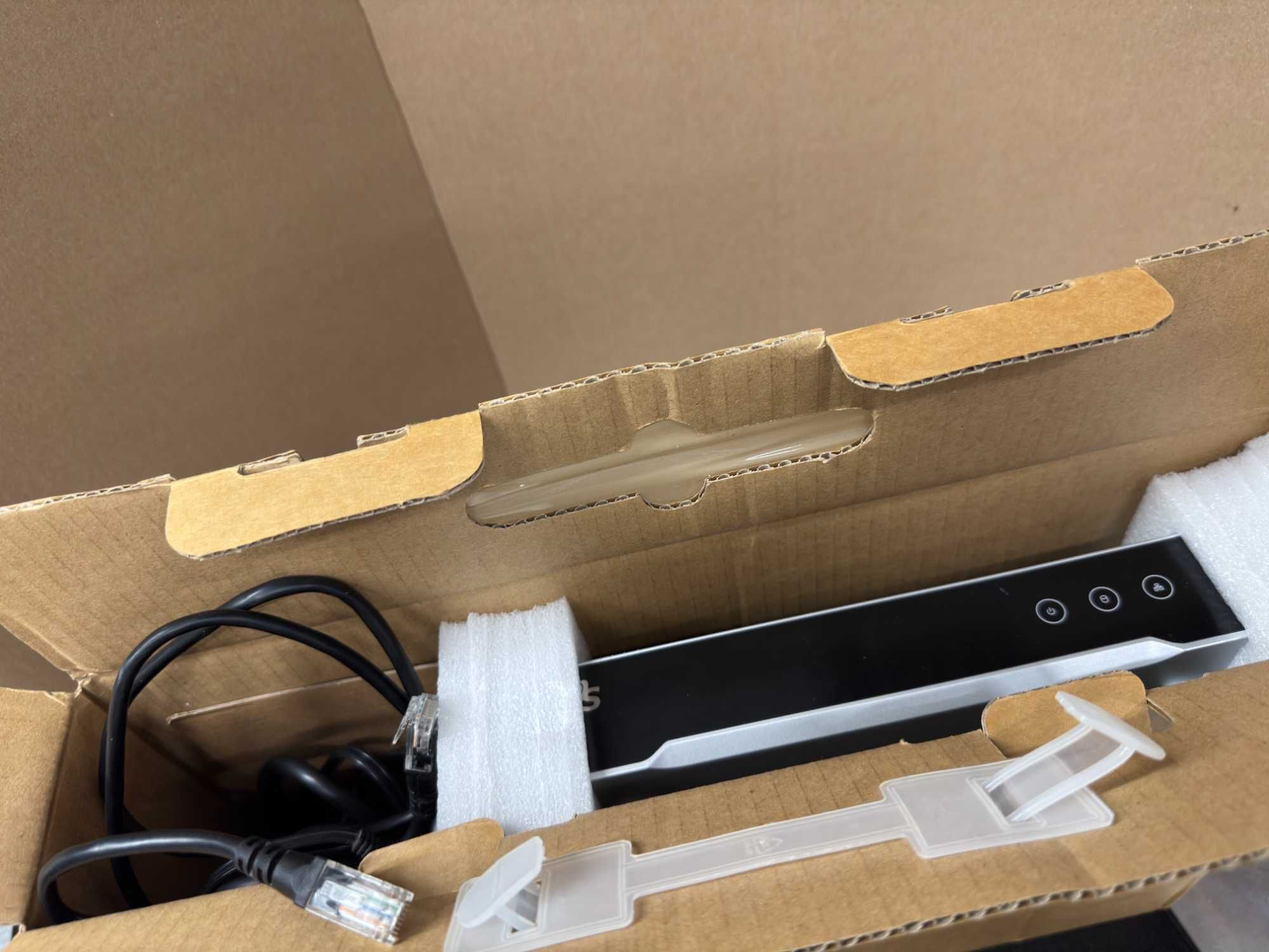 Rejestrator DVS-NVR0801W-H4