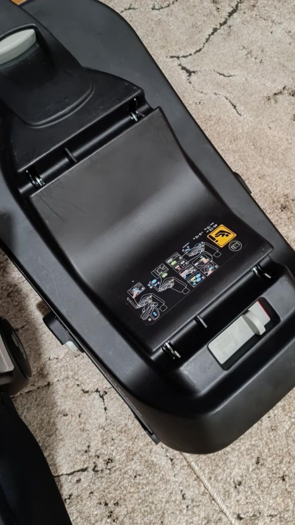 MAXI COSI Fotelik Cabrio Fix i-Size Baza fotelik 0-12kg