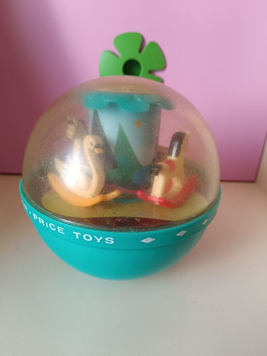 Продам игрушку неваляшку fisher price, винтаж.