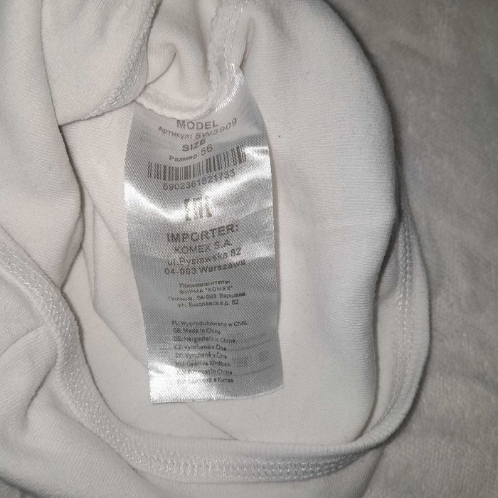 Biały kaftanik 5.10.15 0-1m