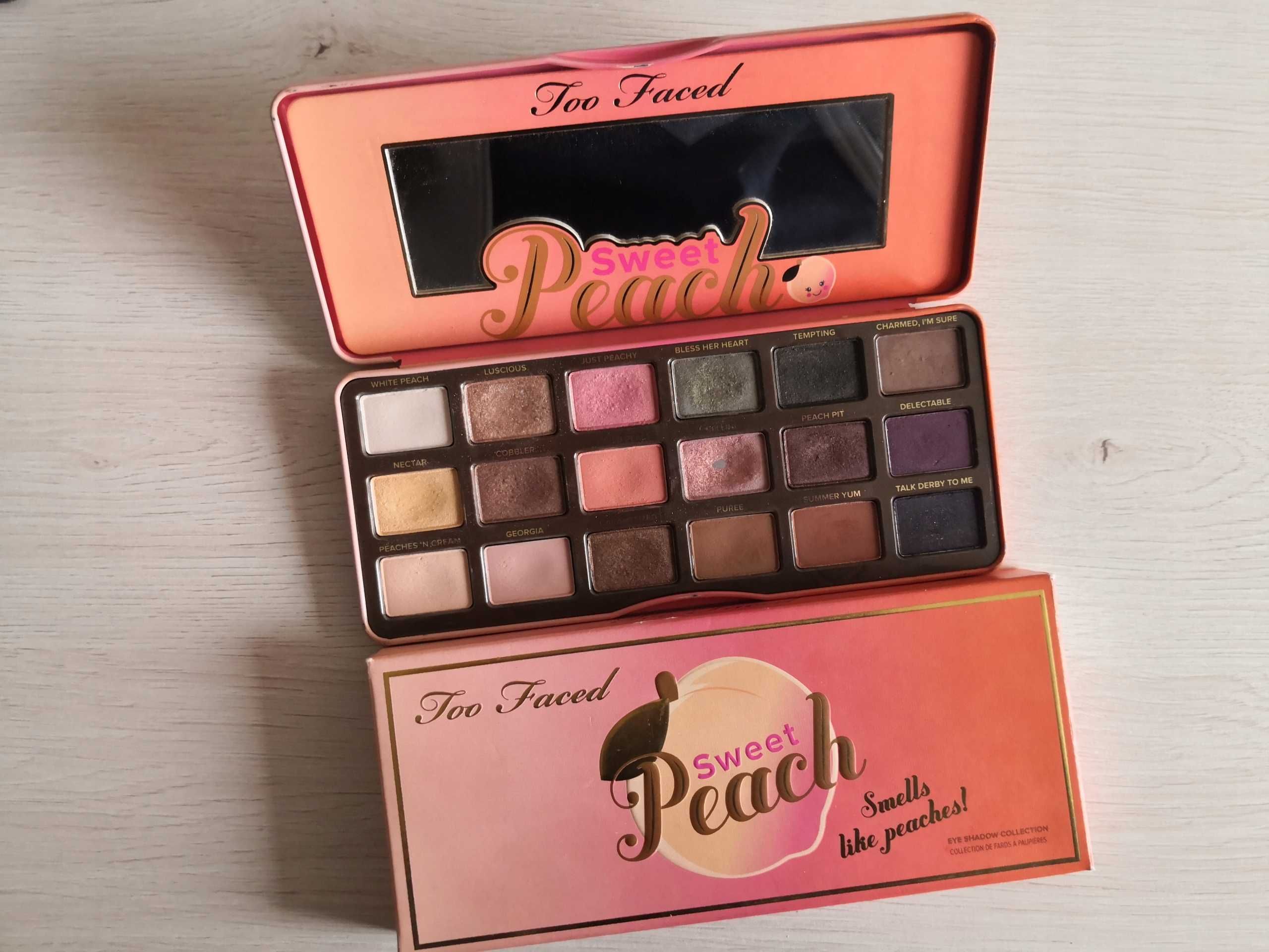 Too Faced Sweet Peach paleta cieni do powiek brzoskwinia