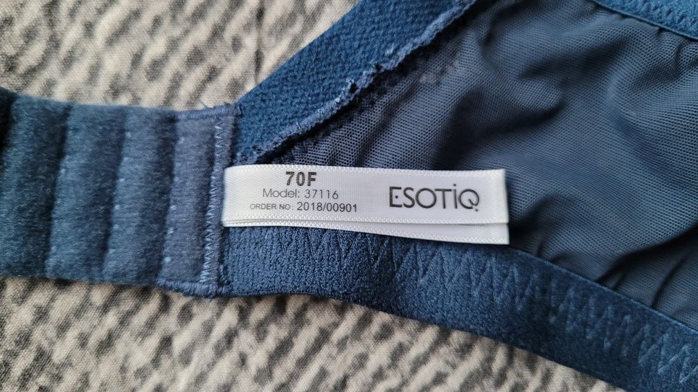 Granatowy koronkowy stanik Esotiq r. 70F