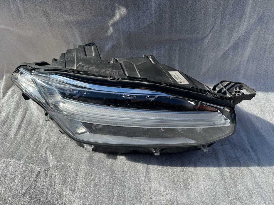 Volvo xc90 Reflektor Full Led 31655,808 kompletny europa 2018 do 2024