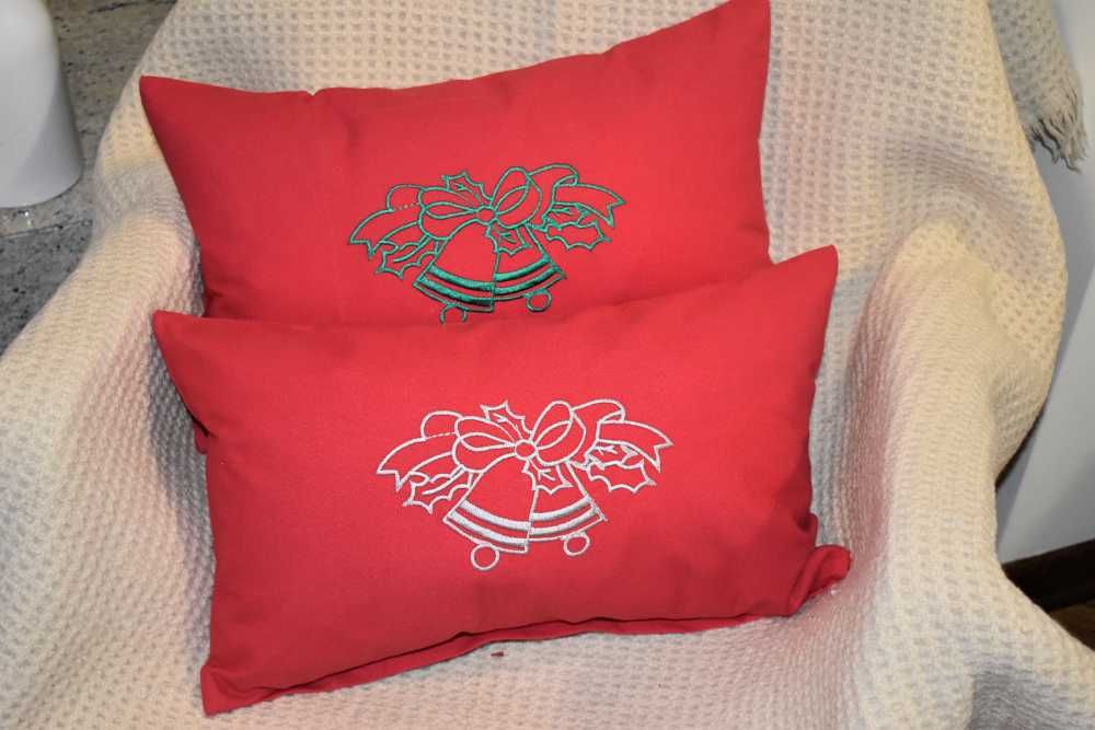 Poszewka Świąteczna Haftowana 50 x 30 cm