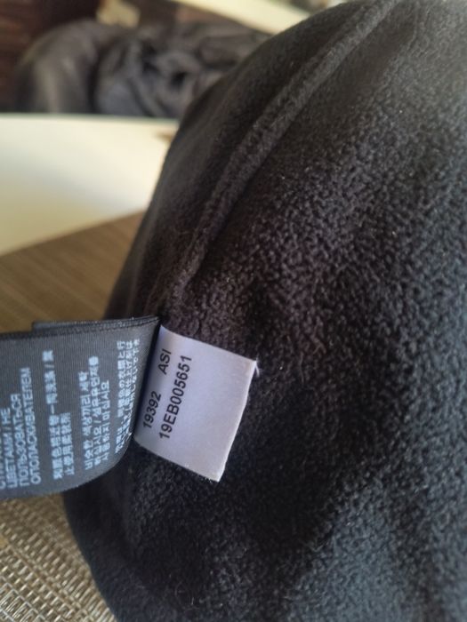 JACK WOLFSKIN шапка зимова і бейсболка розмір L