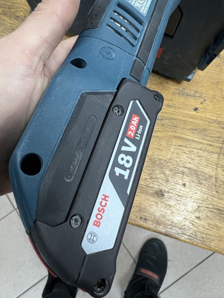 Многофункциональный инструмент Bosch GOP 18V-28
