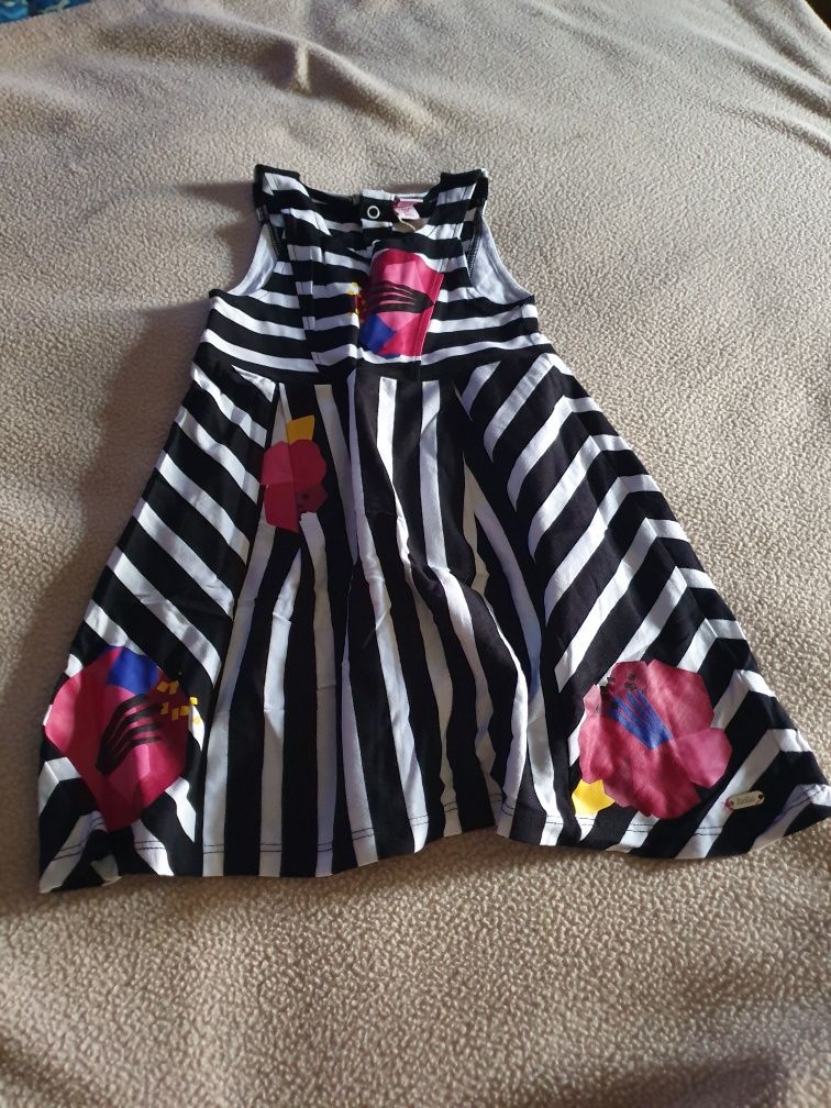 Vestido menina marca TucTuc