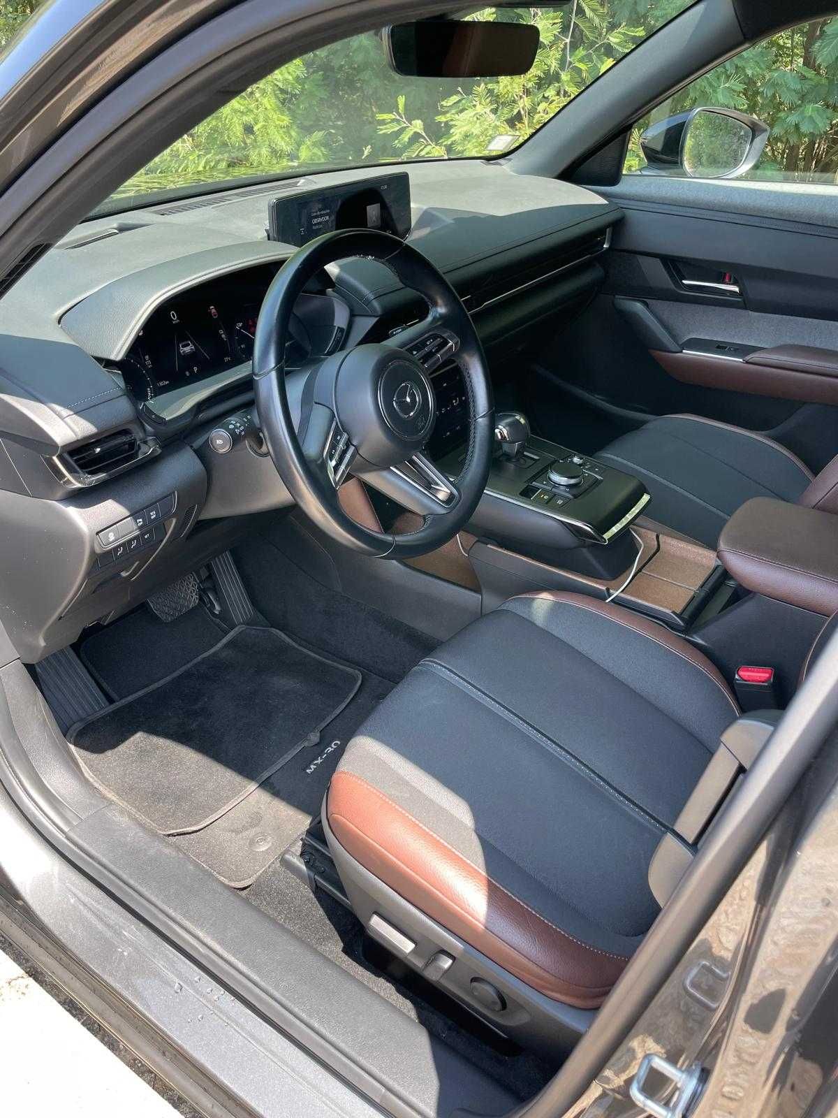 Mazda MX-30 (com garantia geral de mais 2 anos e baterias mais 4 anos)