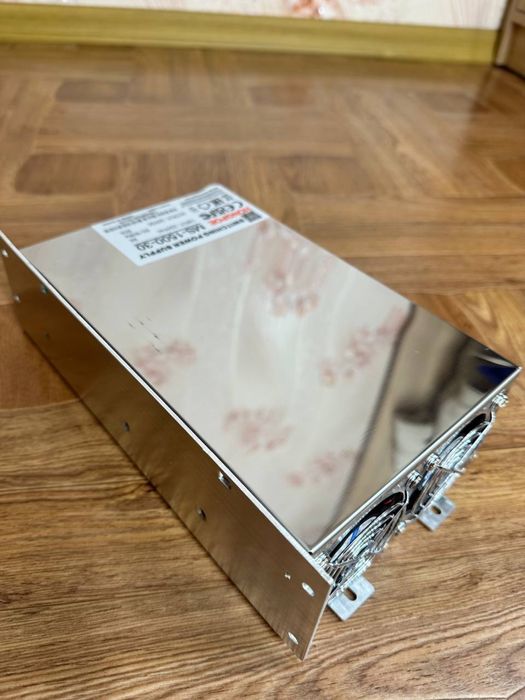 Зарядний пристрій li-ion,lifepo4 0-30v 0-50a