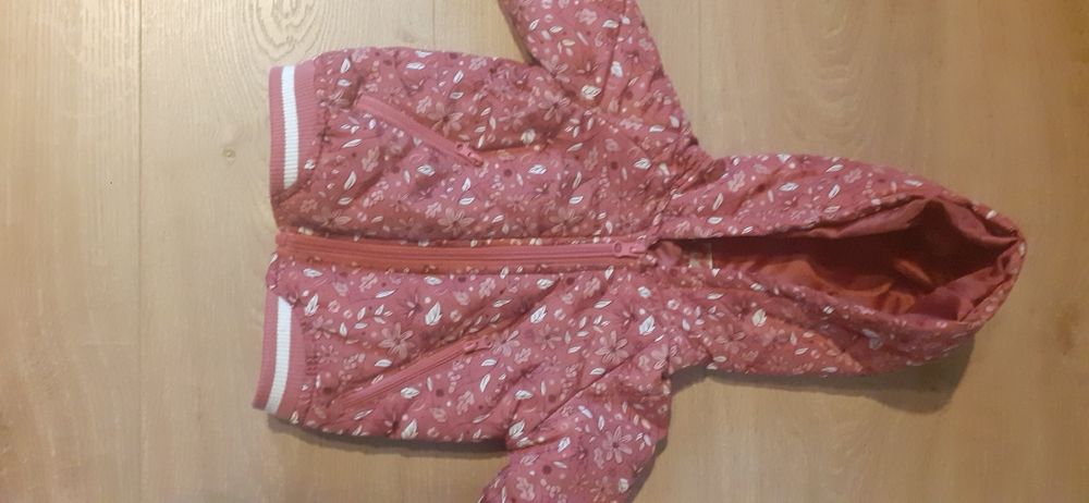 Kurtka z kapturem dziewczęca wiosenno jesienna stan bdb różowa