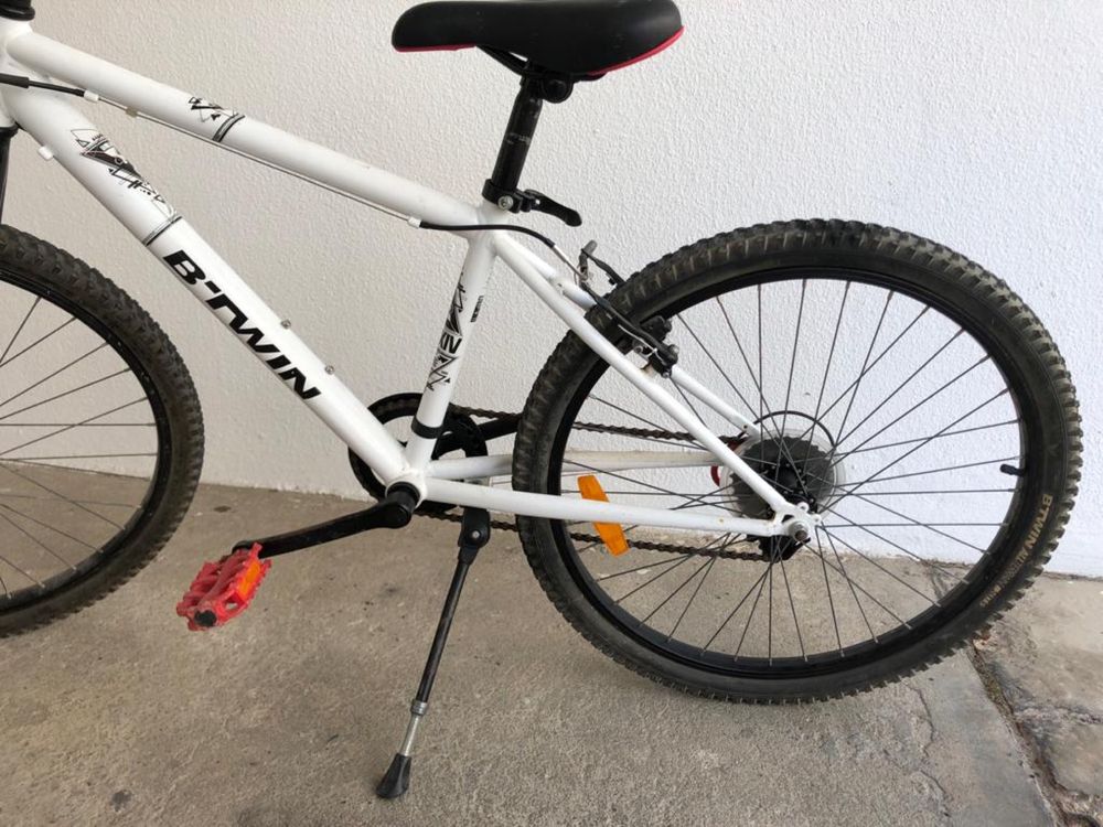 Bicicleta de cross em bom estado