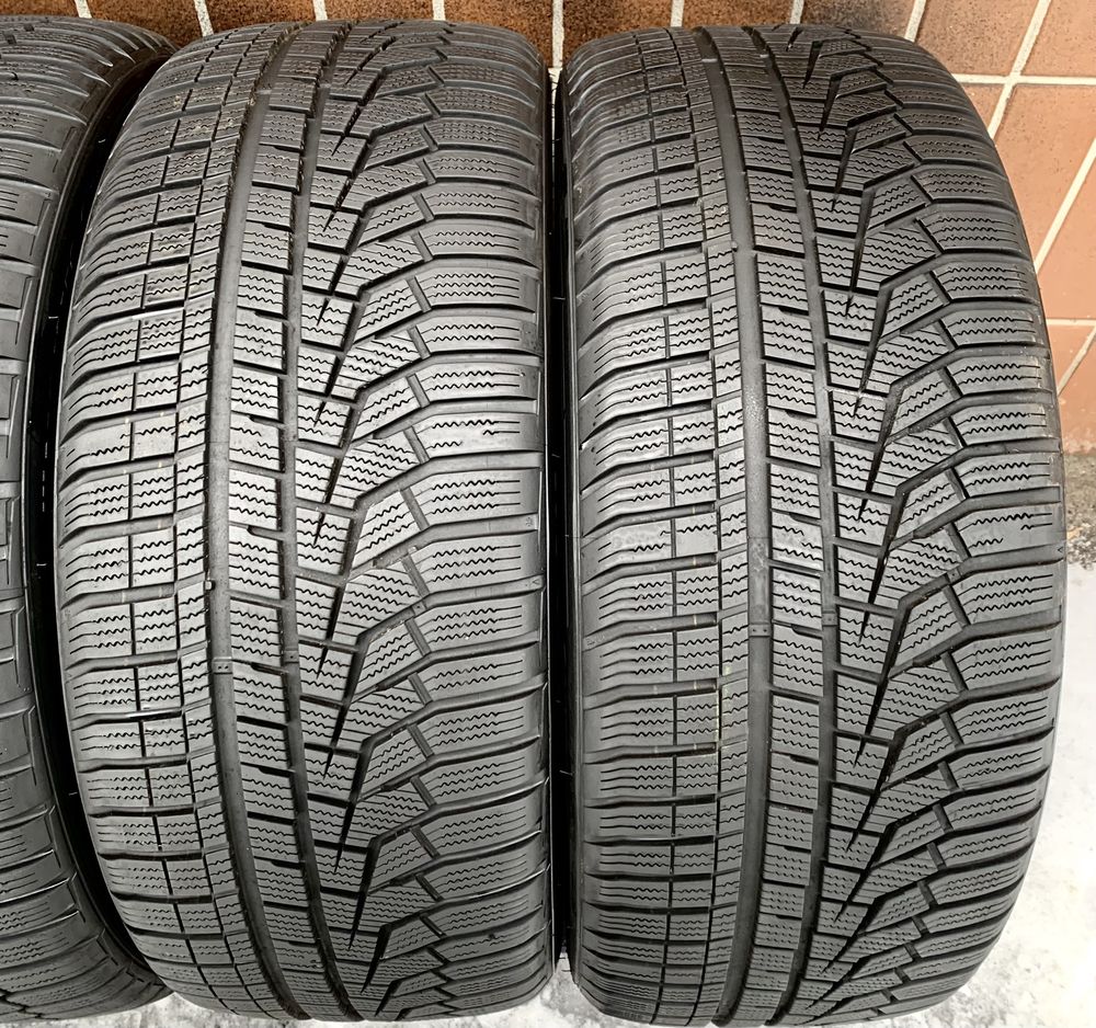 Зима 4шт Hankook Winter I*cept evo2 235/50 R19 103H