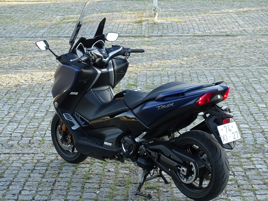 Yamaha T-Max 530 DX