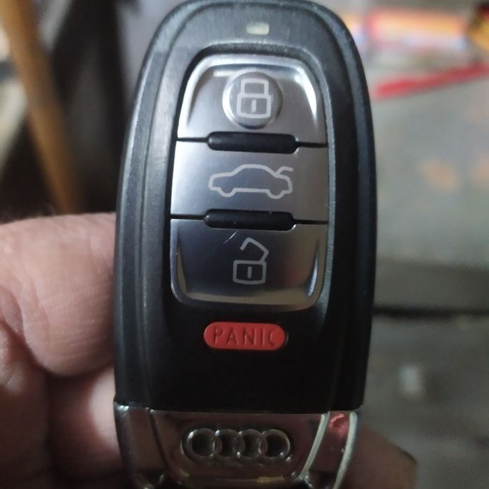 Программирование Smart ключей  Audi Volkswagen Seat Skoda