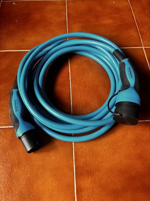 Cabo Mennekes (NOVO) type 2 Trifásico de 22Kwh - 7,5 metros.