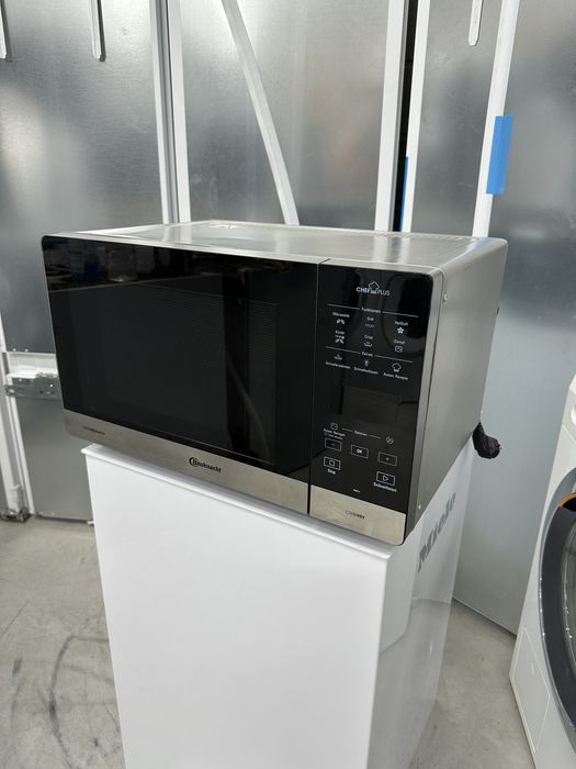 Мікрохвильова піч Bauknecht