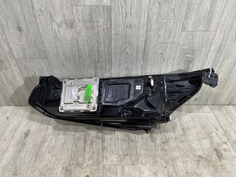 Фара передняя правая Ford Focus MK4 ( 2018 2019 2020 2021 2022 г