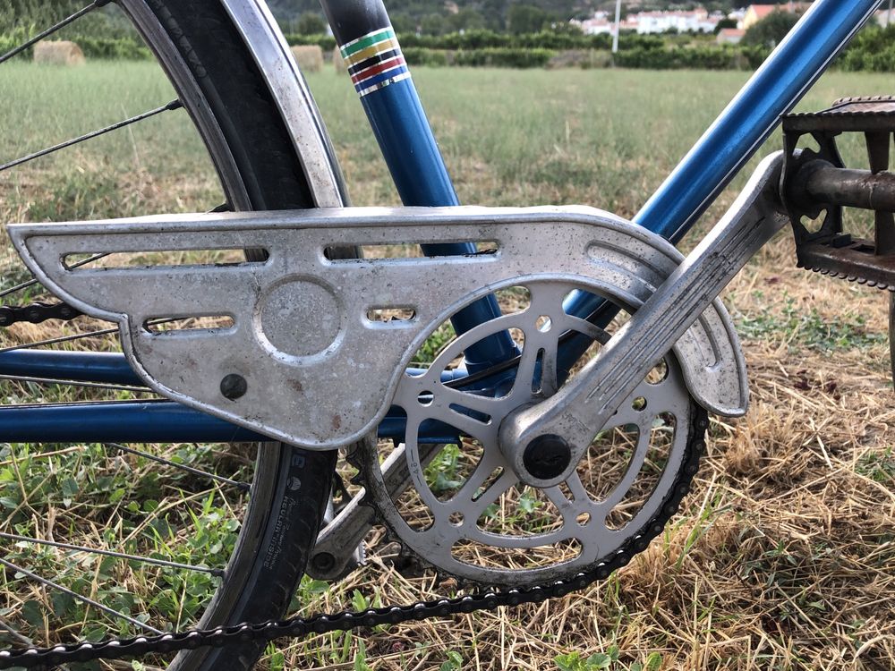 Bicicleta classica suiça com dura-ace