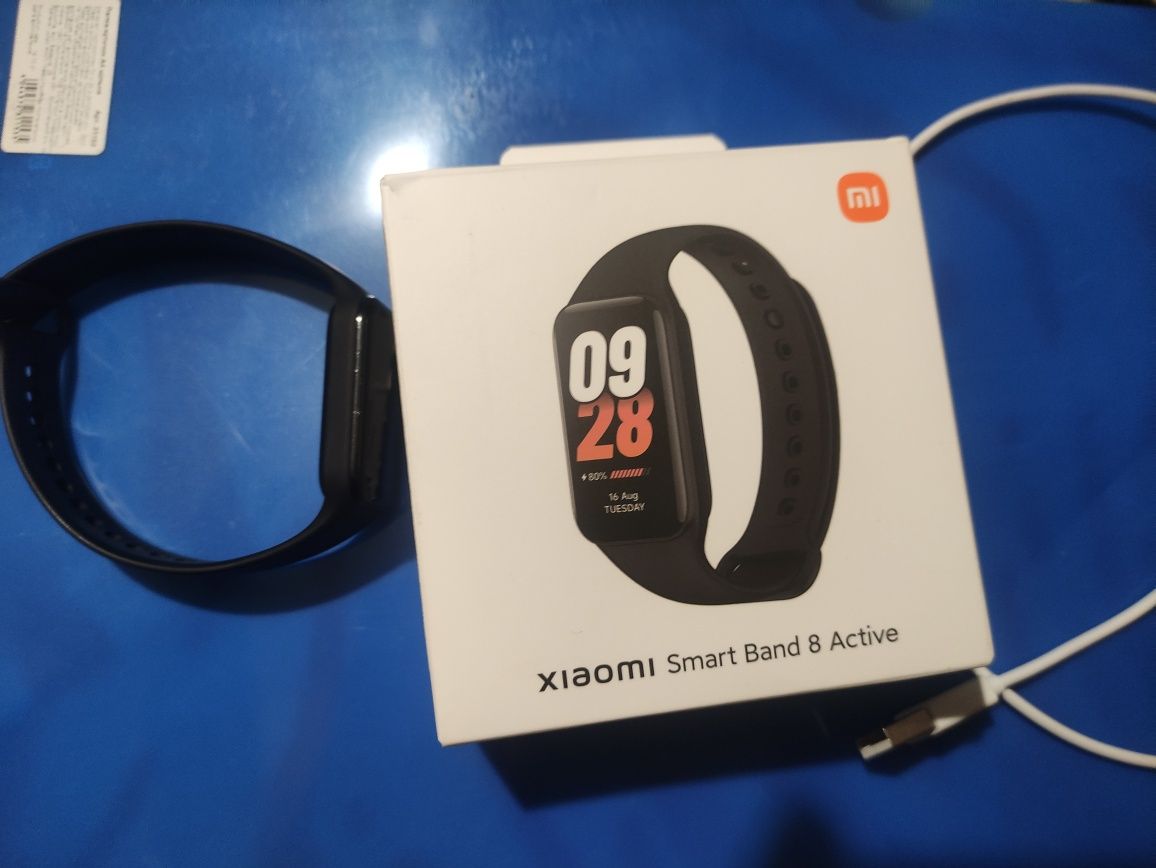 Спортивний смарт годиник xiaomi Smert Band 8 Active