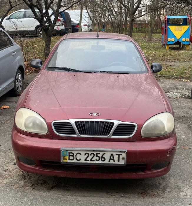Автомобіль Sens Daewoo