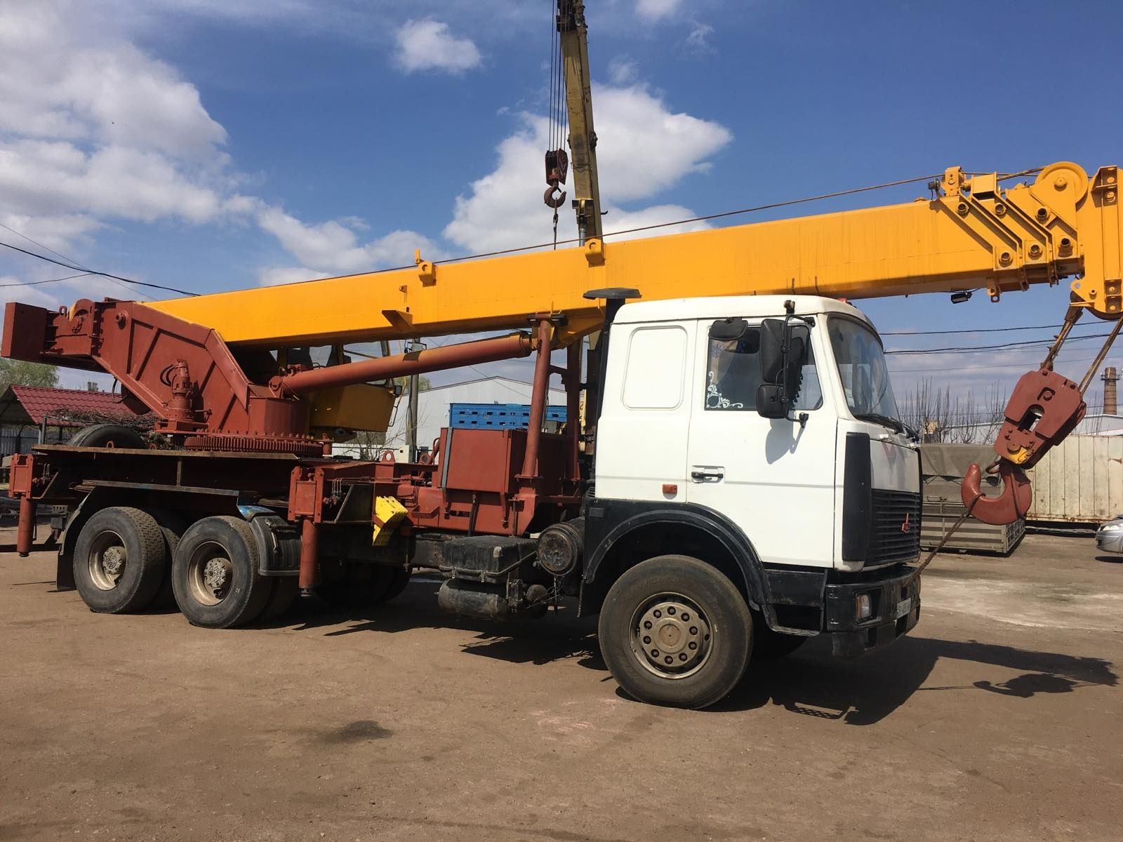 Автокран  32 метри стріла , кран, послуги крана, 16т