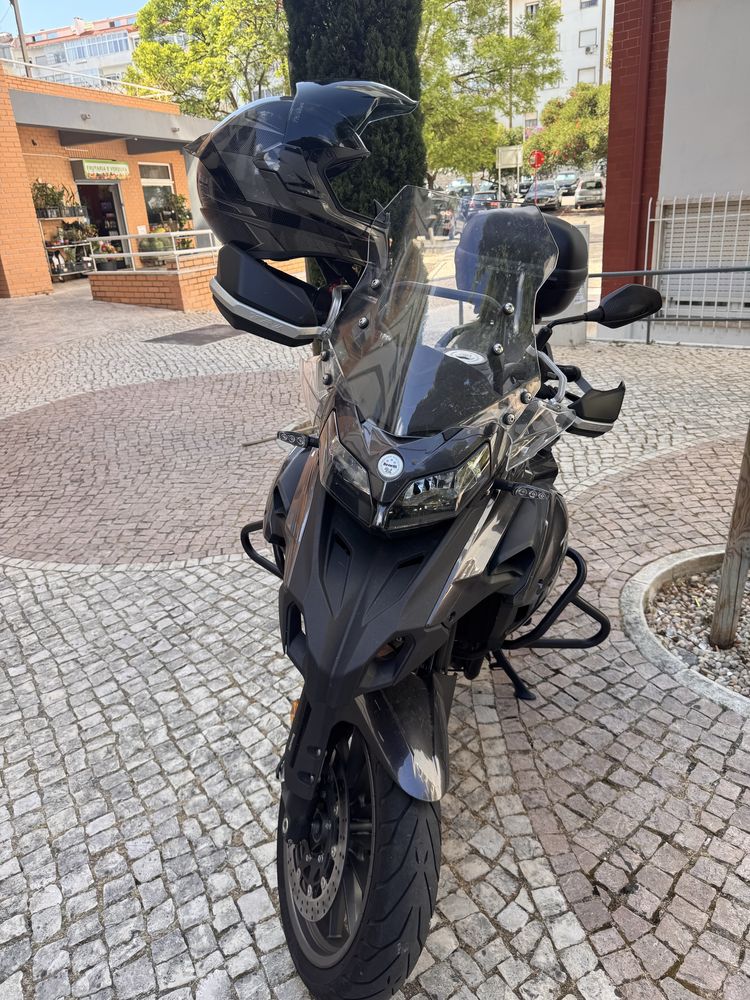 Benelli TRK 502