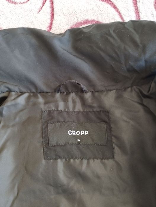 Чорна куртка зима-осінь