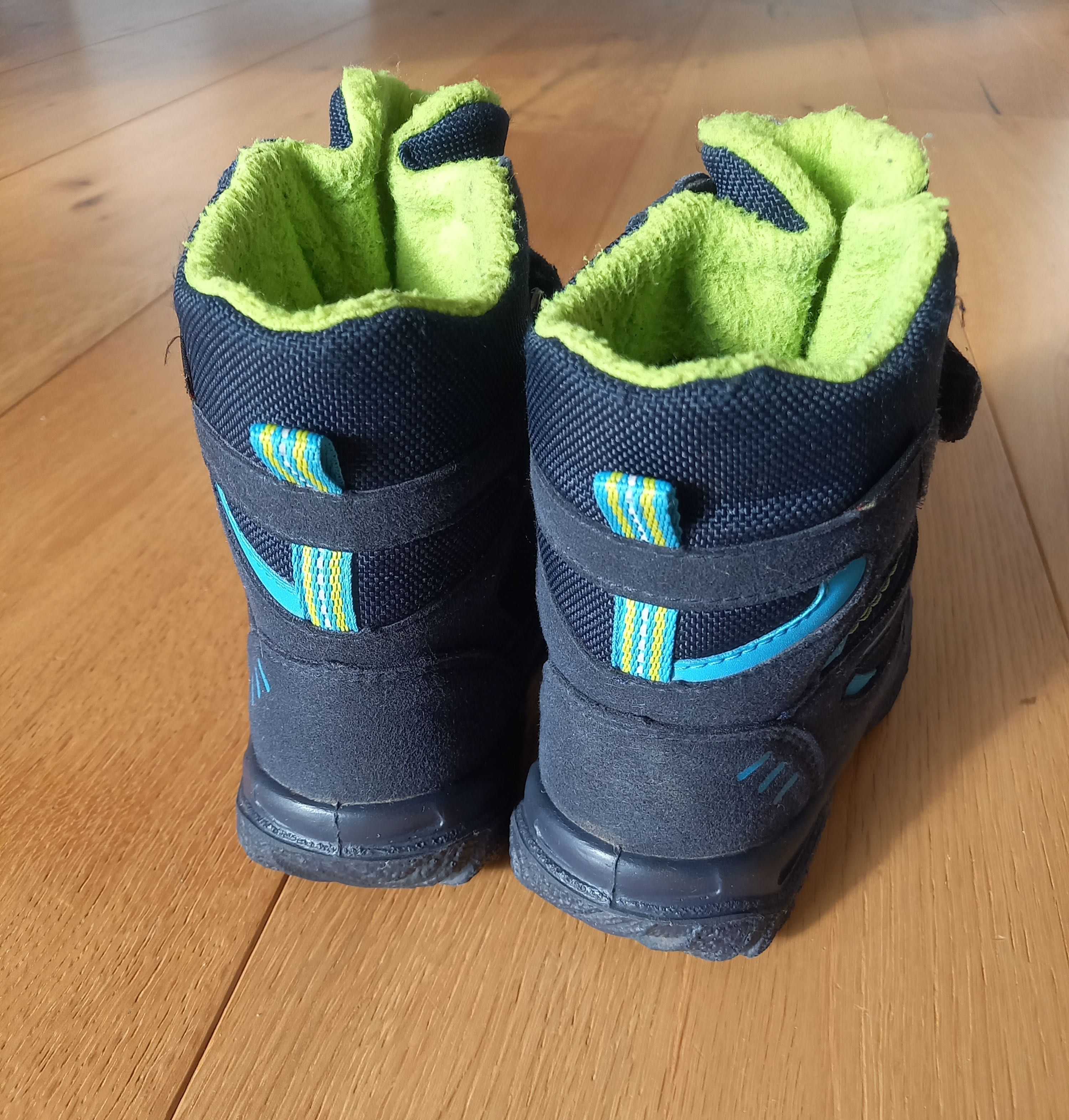 Kozaki Superfit, rozm. 25