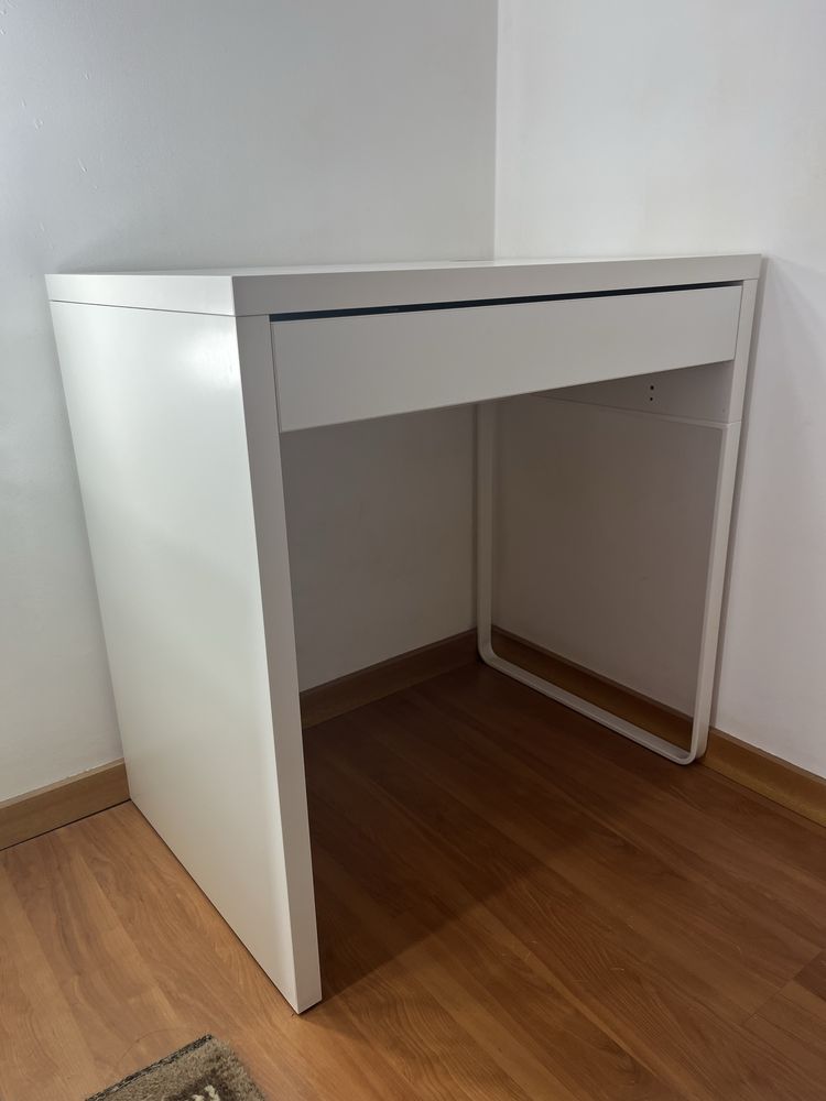 Secretária micke ikea
