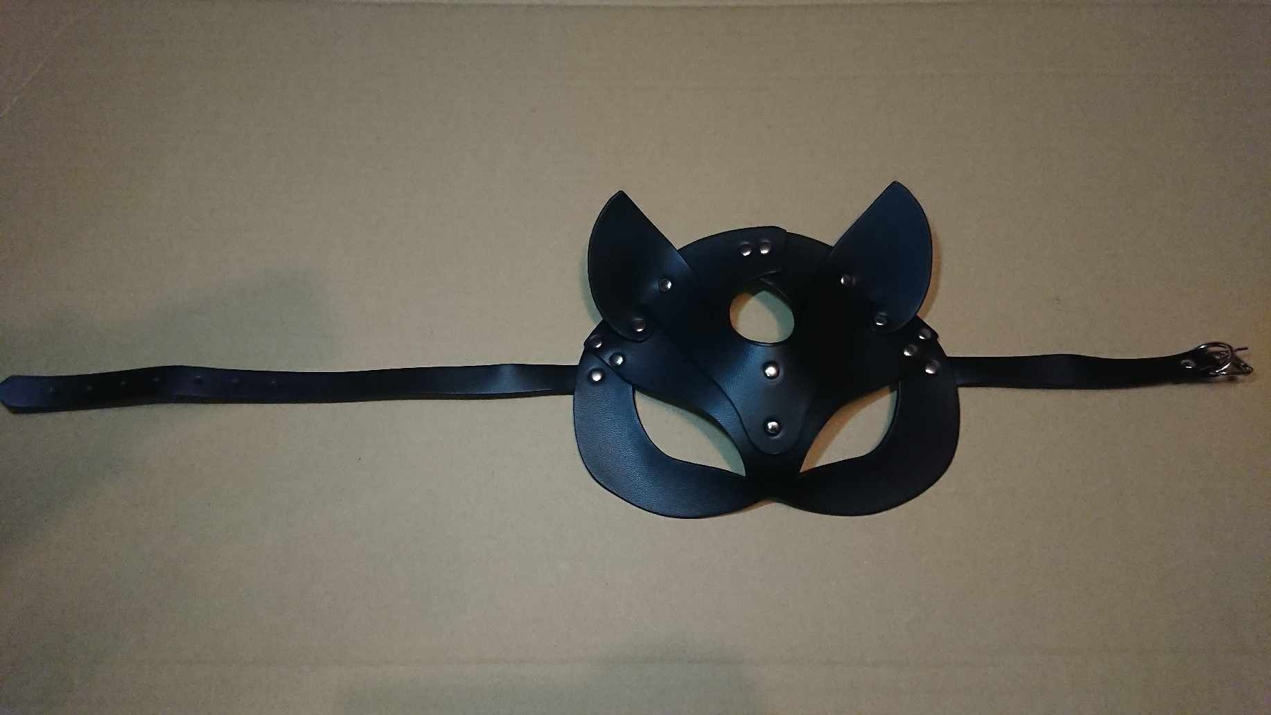 Kocia maska czarna