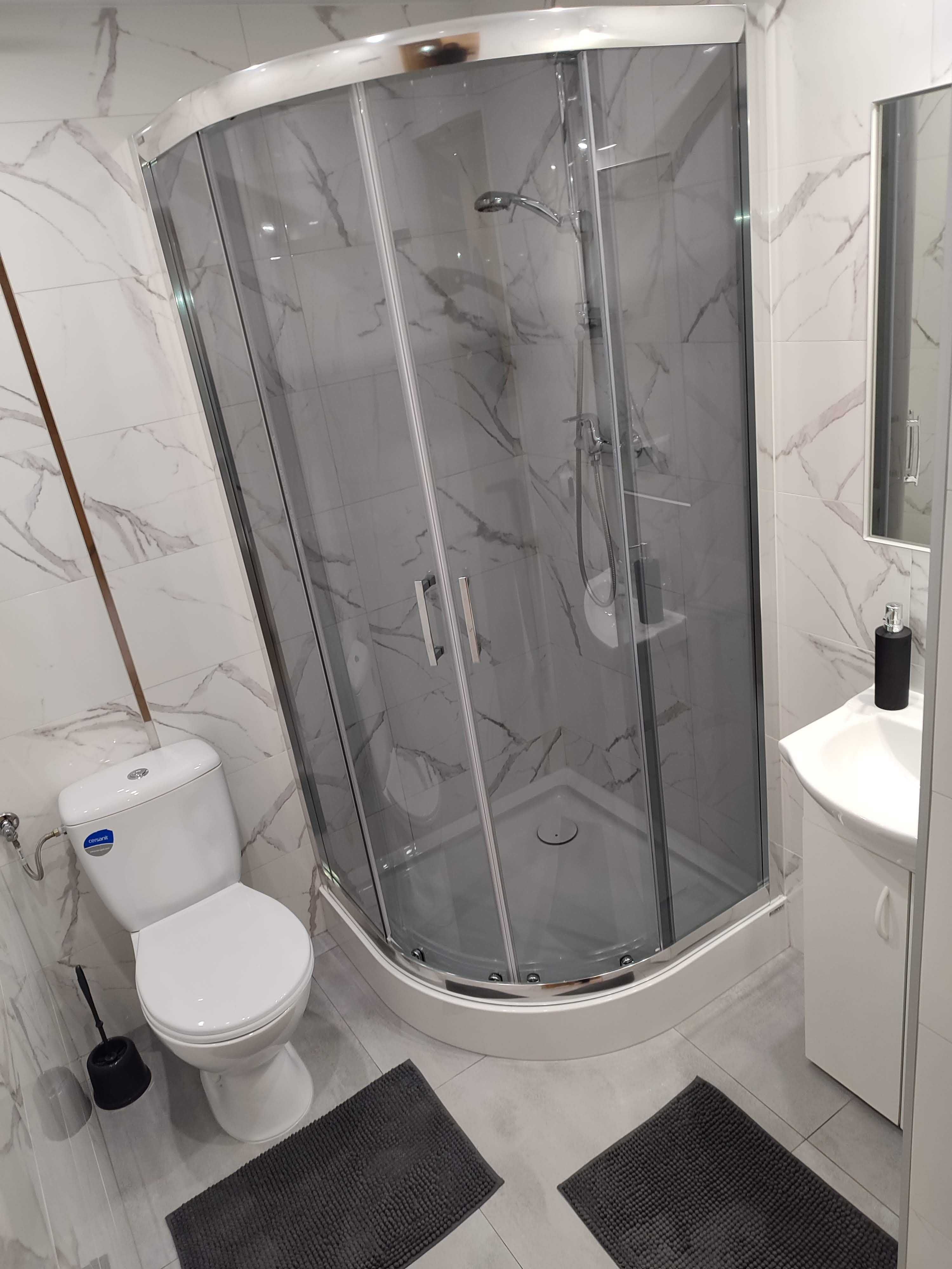 Domy SPA SAUNA oraz JACUZZI, cymbergaj Okuninka J Białe