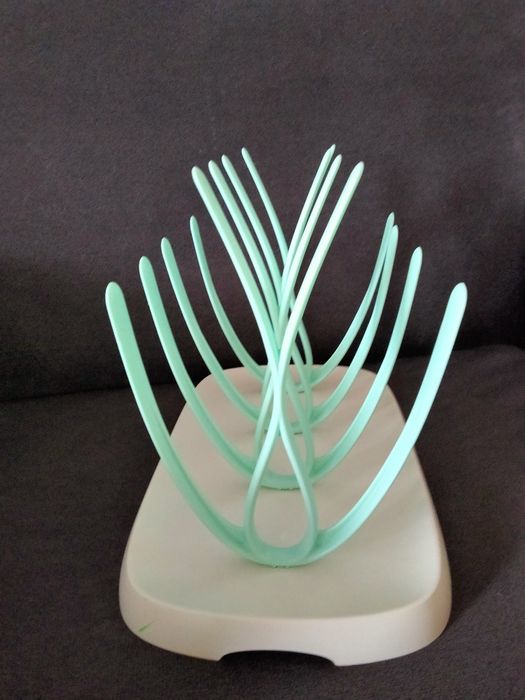 Suszarka na butelki i smoczki