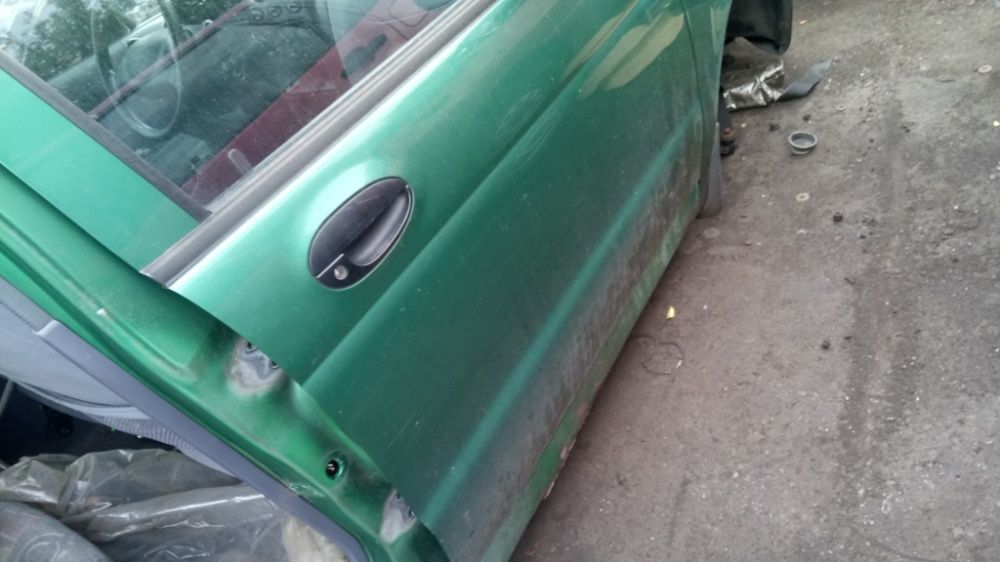 Daewoo Matiz---ładne drzwi przód zielone 46U---Łódź